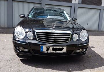 Mercedes-Benz E 220 245.000 km 6.450 &euro; Duisburg 47249
