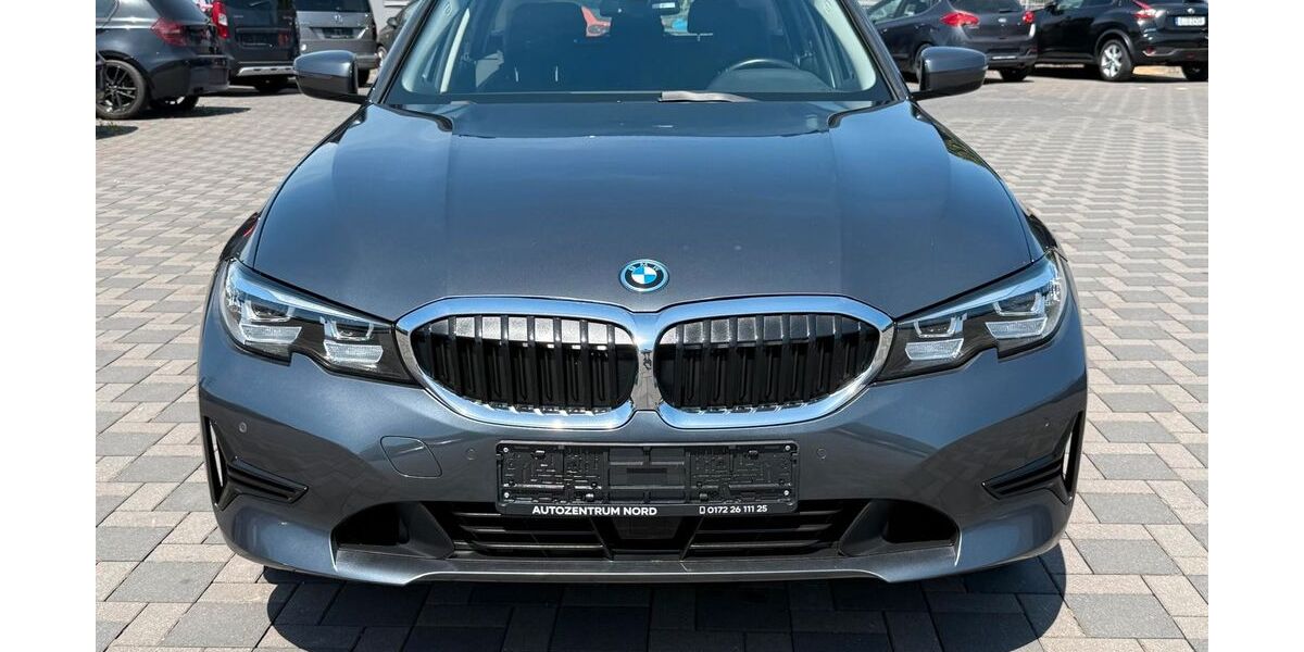 BMW 330 89.131 km 22.490 &euro; Duisburg 47169