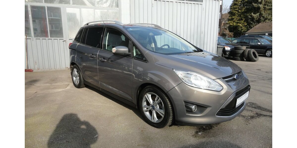 Ford Grand C-Max SYNC Edit. 1,6L/110KW Klima+PDC Top 170.000 km 4.999 &euro; Neuss 41462