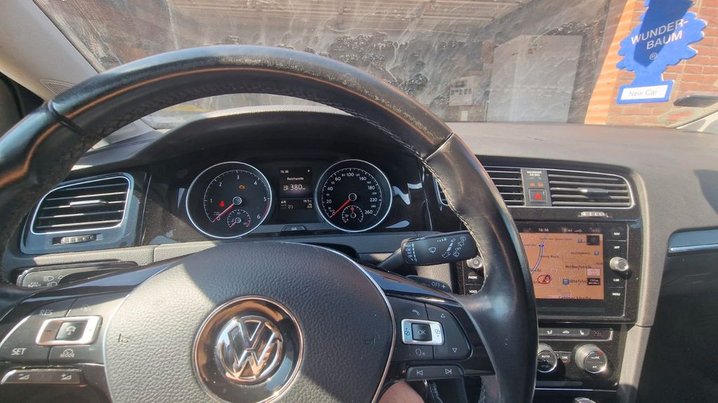 VW Golf 191.166 km 10.900 &euro; Duisburg 47169