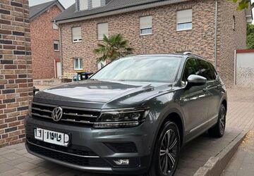 VW Tiguan Allspace 156.000 km 21.800 &euro; Duisburg 47226